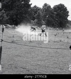 1960er Jahre, historisch, Wettbewerber, Grass speedway, England, UK. Stockfoto