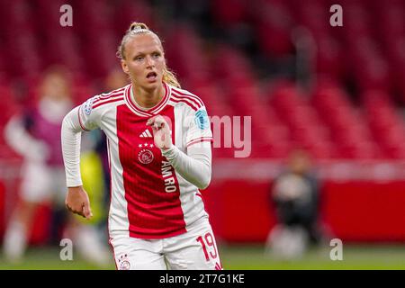 Amsterdam, Niederlande. November 2023. AMSTERDAM, NIEDERLANDE - 15. NOVEMBER: Tiny Hoekstra von AFC Ajax läuft während des Gruppenspiels C - UEFA Women's Champions League 2023/24 zwischen AFC Ajax und Paris Saint-Germain in der Johan Cruijff Arena am 15. November 2023 in Amsterdam, Niederlande. (Foto von Joris Verwijst/Orange Pictures) Credit: Orange Pics BV/Alamy Live News Stockfoto