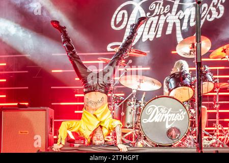 Nonantola, Italien. November 2023. Justin Hawkins (The Darkness) Credit: Independent Photo Agency/Alamy Live News Stockfoto