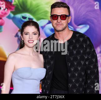 Hollywood, Usa. November 2023. HOLLYWOOD, LOS ANGELES, KALIFORNIEN, USA - 15. NOVEMBER: Anna Kendrick und Justin Timberlake kommen am 15. NOVEMBER 2023 in Hollywood, Los Angeles, Kalifornien, zur Los Angeles Special Screening von DreamWorks Animation and Universal Pictures' Trolls Band Together im TCL Chinese Theatre IMAX. (Foto: Xavier Collin/Image Press Agency) Credit: Image Press Agency/Alamy Live News Stockfoto
