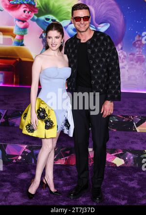 Hollywood, Usa. November 2023. HOLLYWOOD, LOS ANGELES, KALIFORNIEN, USA - 15. NOVEMBER: Anna Kendrick und Justin Timberlake kommen am 15. NOVEMBER 2023 in Hollywood, Los Angeles, Kalifornien, zur Los Angeles Special Screening von DreamWorks Animation and Universal Pictures' Trolls Band Together im TCL Chinese Theatre IMAX. (Foto: Xavier Collin/Image Press Agency) Credit: Image Press Agency/Alamy Live News Stockfoto