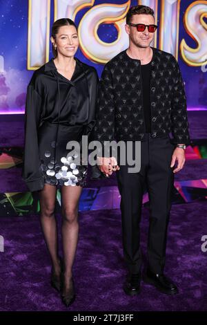 Hollywood, Usa. November 2023. HOLLYWOOD, LOS ANGELES, KALIFORNIEN, USA – 15. NOVEMBER: Jessica Biel und sein Ehemann Justin Timberlake kommen am 15. November 2023 in Hollywood, Los Angeles, Kalifornien, an der Los Angeles Special Screening von DreamWorks Animation and Universal Pictures' Trolls Band Together im TCL Chinese Theatre IMAX an. (Foto: Xavier Collin/Image Press Agency) Credit: Image Press Agency/Alamy Live News Stockfoto