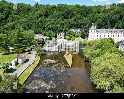 Brantome Frankreich in Dordogne mittelalterliche Stadt Drohne, Luft Stockfoto