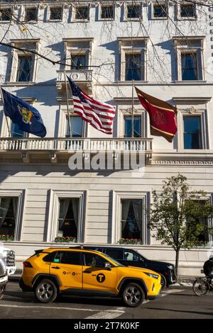 Der Private Metropolitan Club befindet sich in der 1-11 East 60th Street und Fifth Avenue, New York City, 2023, USA Stockfoto