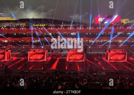 Las Vegas, NV, USA. November 2023. Blick auf die Eröffnungszeremonie des Formel-1-Grand-Prix von Las Vegas am 15. November 2023 in Las Vegas, Nevada. Quelle: Mpi34/Media Punch/Alamy Live News Stockfoto