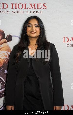 London, Großbritannien. 16. November 2023. Afshan Azad, Harry Potter Schauspieler, nimmt an der britischen Premiere von Sky's David Holmes: The Boy Who Living in der 8 Northumberland Avenue Teil. Der Film ist eine Coming-of-Age-Geschichte des Teenager-Stuntmanns David Holmes, der ausgewählt wurde, um Daniel Radcliffes Stuntdouble im ersten Harry Potter Film zu spielen, und der während der Arbeit am vorletzten Film mit einer lähmenden Wirbelsäulenverletzung gelähmt war. Quelle: Stephen Chung/EMPICS/Alamy Live News Stockfoto