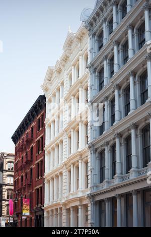 Verzierte Fassaden aus Gusseisen im Stadtteil SoHo von Manhattan, New York City, USA Stockfoto