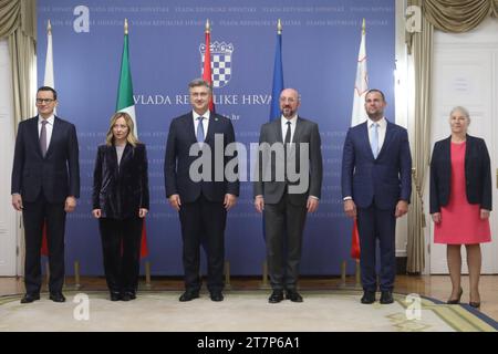 Kroatien, Zagreb, 161123. Der kroatische Premierminister Andrej Plenkovic ist Gastgeber bilateraler Treffen und Arbeitsessen, an denen der Präsident des Europäischen Rates Charles Michel, der Premierminister der Italienischen Republik Giorgia Meloni, der Premierminister der Republik Malta Robert Abela, Premierminister der Republik Polen Mateusz Morawiecki und Generalsekretärin des Europäischen Rates Therese Blanchet. Das Thema des Arbeitsessens ist die Fortsetzung der Diskussion über das neue strategische Programm der EU. Foto: Ranko Suvar/CROPIX Copyright: XxRankoxSuvarx/xCROPIXx sastanak plenko Stockfoto