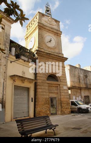 Manduria, Italien. Der Torre della Porticella aus dem 19. Jahrhundert. Stockfoto