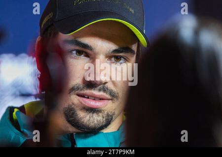 Las Vegas Street Circuit, Las Vegas, USA. 15.November 2023; Lance Walk of Canada und Aston Martin Aramco Cognizant F1 Team während des Formel 1 Las Vegas Grand Prix, Formel 1 - F1 Motorsport, gebührenpflichtiges Bild, Foto und Copyright © Jay HIRANO/ ATP Images (HIRANO Jay/ATP/SPP) Credit: SPP Sport Press Photo. /Alamy Live News Stockfoto