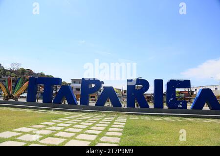 itaparica, bahia, brasilien - 13. oktober 2023: Luftaufnahme des Bom Despacho Seehafen auf der Insel Itaparica. Stockfoto