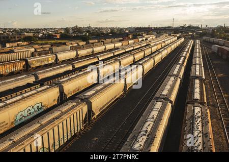 Eisenbahnbahnhof, Hafen von Veracruz, Mexiko, Transport von Gütern aus der ganzen Welt bis in die USA, 2022 Stockfoto