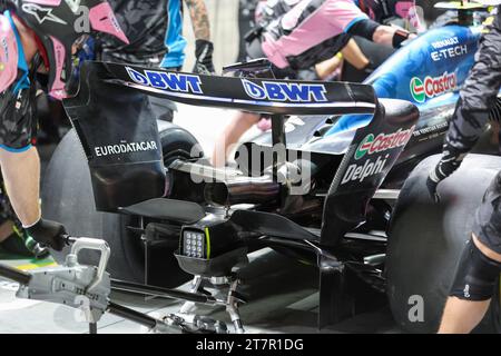 Las Vegas, Etats Unis. November 2023. Hinterradaufhängung mit Auspuff, Alpine F1 Team A523 während des Formel 1 Heineken Silver Las Vegas Grand Prix 2023, 21. Runde der Formel 1 Weltmeisterschaft 2023 vom 17. Bis 19. November 2023 auf dem Las Vegas Strip Circuit in Las Vegas, USA - Foto Antonin Vincent/DPPI Credit: DPPI Media/Alamy Live News Stockfoto