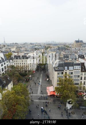 Rue Aubry le Boucher aus dem Zentrum von Pompidou in Paris, Frankreich. Stockfoto