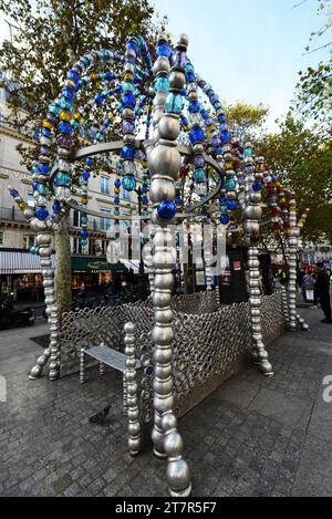 Palais Royal - U-Bahn-Station Musée du Louvre in Paris, Frankreich. Stockfoto