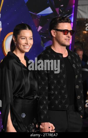 Am 15. November 2023 nahmen die Schauspielerin Jessica Biel und der Sänger Justin Timberlake an der Universal Pictures Trolls: Band Together Special Screening am TCL Chinese Theatre am 15. November 2023 in Los Angeles, Kalifornien, USA Teil. Foto: Barry King/Alamy Stock Photo Stockfoto