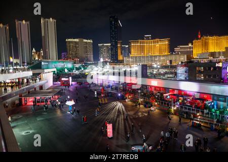Las Vegas, Etats Unis. November 2023. Allgemeine Ansicht der Rennstrecke und Atmosphäre von Las vegas während des Formel 1 Heineken Silver Las Vegas Grand Prix 2023, 21. Runde der Formel 1 Weltmeisterschaft 2023 vom 17. Bis 19. November 2023 auf dem Las Vegas Strip Circuit in Las Vegas, USA - Foto DPPI Credit: DPPI Media/Alamy Live News Stockfoto