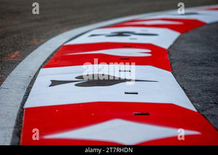 Las Vega, Nevada, USA 16.11.2023, Paddock und Event-Atmosphäre während FORMEL 1 HEINEKEN SILVER LAS VEGAS GRAND PRIX 2023 - 17. Bis 19. November 2023 Las Vega, Nevada, USA Stockfoto