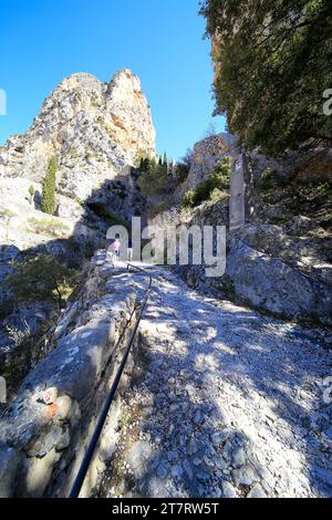 Moustiers Sainte Marie, eines der schönsten Dörfer Frankreichs, Provence, Frankreich Stockfoto