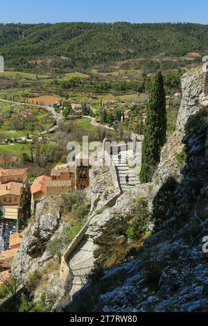 Moustiers Sainte Marie, eines der schönsten Dörfer Frankreichs, Provence, Frankreich Stockfoto