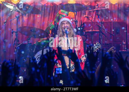 Justin Hawkins von der Glam Rock Band The Darkness Stockfoto