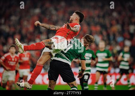 X beim Spiel der Liga Portugal 23/24 zwischen SL Benfica und Sporting CP im Estadio da Luz, Lissabon, Portugal. (Maciej Rogowski) Stockfoto