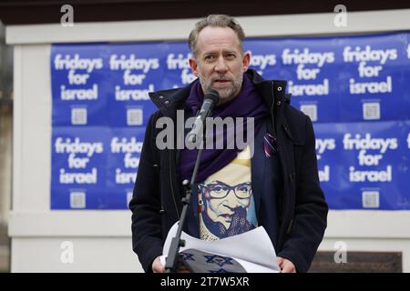 X Freitage für Israel, Kundgebung, Demonstration, am 17.11.2023 in Berlin, HU-Berlin, Humboldt Universität, Humboldt Uni, Deutschland *** X Freitage für Israel, Rallye, Demonstration, am 17 11 2023 in Berlin, HU Berlin, Humboldt Universität, Humboldt Uni, Deutschland Credit: Imago/Alamy Live News Stockfoto