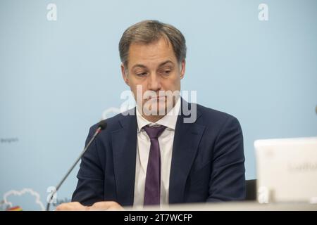 Brüssel, Belgien November 2023. Premierminister Alexander de Croo, Bild auf einer Pressekonferenz nach einer ministerratssitzung der Bundesregierung am Freitag, den 17. November 2023 in Brüssel. BELGA FOTO HATIM KAGHAT Credit: Belga News Agency/Alamy Live News Stockfoto