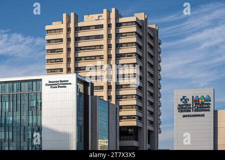 Krankenhausgebäude in Downtown Jacksonville, Florida. (USA) Stockfoto