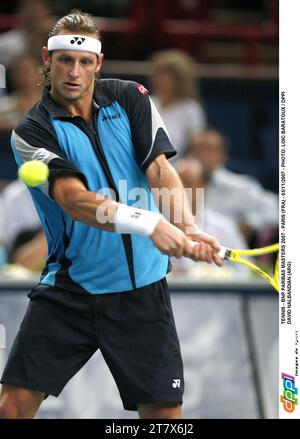 TENNIS - BNP PARIBAS MASTERS 2007 - PARIS (FRA) - 03/11/2007 - FOTO: LOIC BARATOUX / DPPI DAVID NALBANDIAN (ARG) Stockfoto