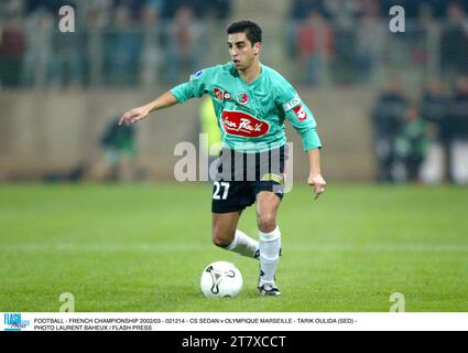 FUSSBALL - FRANZÖSISCHE MEISTERSCHAFT 2002/03 - 021214 - CS LIMOUSINE GEGEN OLYMPIQUE MARSEILLE - TARIK OULIDA (SED) - FOTO LAURENT BAHEUX / FLASH PRESS Stockfoto