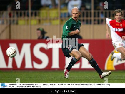 FUSSBALL - CHAMPIONS LEAGUE 2003/04 - 1/8 FINALE - 2. LEGS - 040310 - AS MONACO GEGEN LOKOMOTIV MOSKAU - OLEG PASHININ (LOK) - FOTO LAURENT BAHEUX / FLASH PRESS Stockfoto