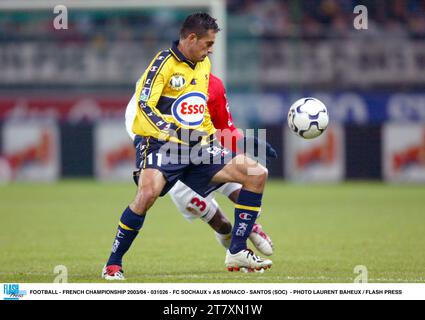 FUSSBALL - FRANZÖSISCHE MEISTERSCHAFT 2003/04 - 031026 - FC SOCHAUX V AS MONACO - SANTOS (SOC) - FOTO LAURENT BAHEUX / FLASH PRESS Stockfoto