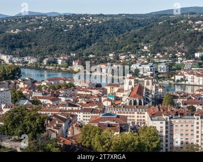 Blick vom Pipet auf die antike Stadt Vienne, Isere, Auvergne-Rhone-Alpes, Frankreich, Europa Stockfoto