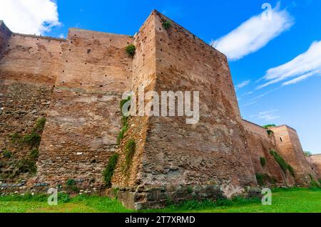 Römische Aurelianische Mauern (Mura Aureliane), UNESCO-Weltkulturerbe, Rom, Latium (Latium), Italien, Europa Stockfoto