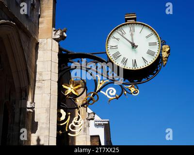 Uhr in St. Martin le Grand Church on Coney Street, York, Yorkshire, England, Vereinigtes Königreich, Europa Stockfoto