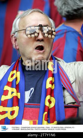 FUSSBALL - CHAMPIONS LEAGUE 2005/2006 - FINALE - FC BARCELONA GEGEN ARSENAL FC - 05/2006 - BARCELONA FAN - FOTO LAURENT BAHEUX / FLASH PRESS Stockfoto