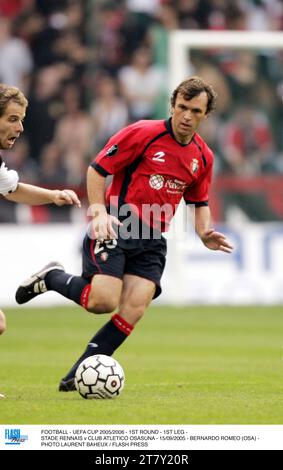 FUSSBALL - UEFA-CUP 2005/2006 - 1. RUNDE - 1. LEG - STADE RENNAIS / CLUB ATLETICO OSASUNA - 15/09/2005 - BERNARDO ROMEO (OSA) - FOTO LAURENT BAHEUX / FLASH PRESS Stockfoto