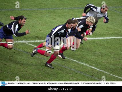 RUGBY - TESTSPIEL 2005 - FRANKREICH GEGEN SÜDAFRIKA - 26/11/2005 - TRAINING FRANKREICH - FOTO LAURENT BAHEUX / FLASH PRESS Stockfoto