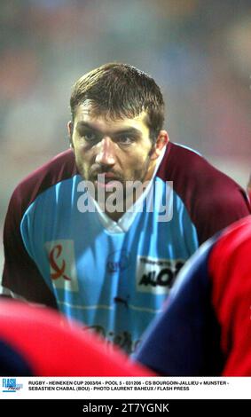 RUGBY - HEINEKEN CUP 2003/04 - POOL 5 - 031206 - CS BOURGOIN-JALLIEU / MÜNSTER - SEBASTIEN CHABAL (BOU) - FOTO LAURENT BAHEUX / FLASH PRESS Stockfoto