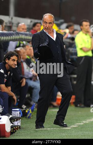 Giampiero Ventura Cheftrainer des FC Turin reagiert auf das Spiel der italienischen Meisterschaft 2014/2015 Serie A zwischen Genua CFC und Turin im Luigi Ferraris Stadion am 11. Mai 2015 in Genua. Foto Massimo Cebrelli/DPPI Stockfoto