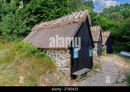 Alte Fischerhütten bei Knäbäckshusen / Knaebaeckshusen an der Ostsee, Österlen in Ravlunda, Simrishamn, Skane / Scania, Schweden, Skandinavien Stockfoto