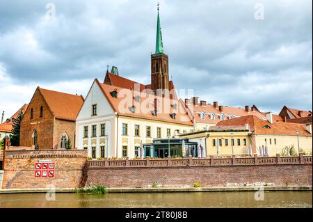 Die oder und die Stiftskirche des Heiligen Kreuzes und St. Bartholomäus. Dominsel, Ostrow Tumkski, Breslau, Polen Stockfoto