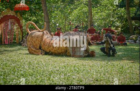 Die Geschichte von Lubdaka balinesischen Auftritten im Affenwald Ubud, Bali, Indonesien Stockfoto