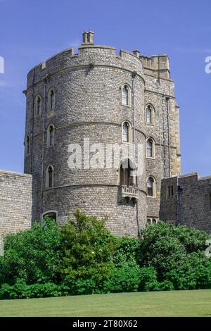 15. Juni 2023 der SalisburyTower befindet sich an der Südwestecke der alten königlichen Residenz von Windsor Castle in der Stadt Windsor in Berkshire eng Stockfoto