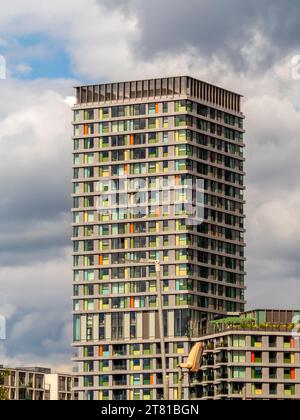 Skylark Tower in East Village, Olympic Park, Stratford, London, Großbritannien. Stockfoto