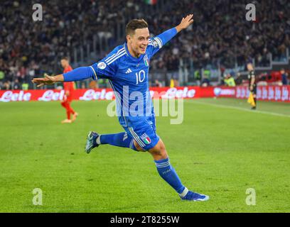 Roma, Latium, Italien. November 2023. Giacomo Raspadori (Italien) Roma, 17.11.2023, während des Fußballspiels gültig für die Qualifikation zur EURO 2024, zwischen den Nationalmannschaften Italiens und Mazedoniens im Olympiastadion in Roma (Credit Image: © Fabio Sasso/ZUMA Press Wire) NUR REDAKTIONELLE VERWENDUNG! Nicht für kommerzielle ZWECKE! Stockfoto