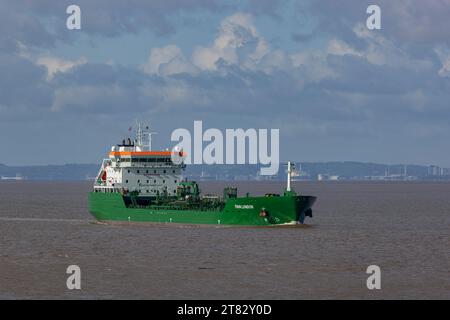 Chemikalientanker Thun London auf dem Weg zu den Avonmouth Docks Stockfoto