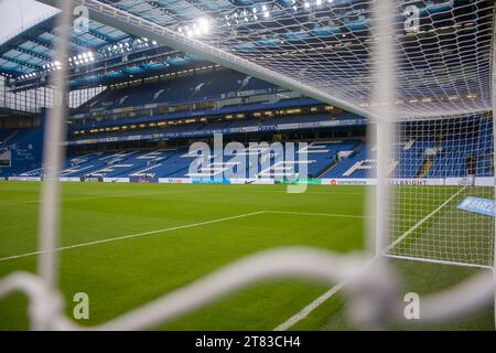 Chelsea, Großbritannien. November 2023. Die Szene spielt vor dem Spiel der Barclays Womens Super League zwischen Chelsea und Liverppol an der Stamford Bridge in London. (Tom Phillips/SPP) Credit: SPP Sport Press Photo. /Alamy Live News Stockfoto