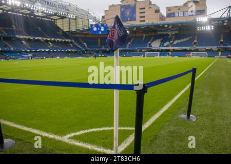 Chelsea, Großbritannien. November 2023. Die Szene spielt vor dem Spiel der Barclays Womens Super League zwischen Chelsea und Liverppol an der Stamford Bridge in London. (Tom Phillips/SPP) Credit: SPP Sport Press Photo. /Alamy Live News Stockfoto